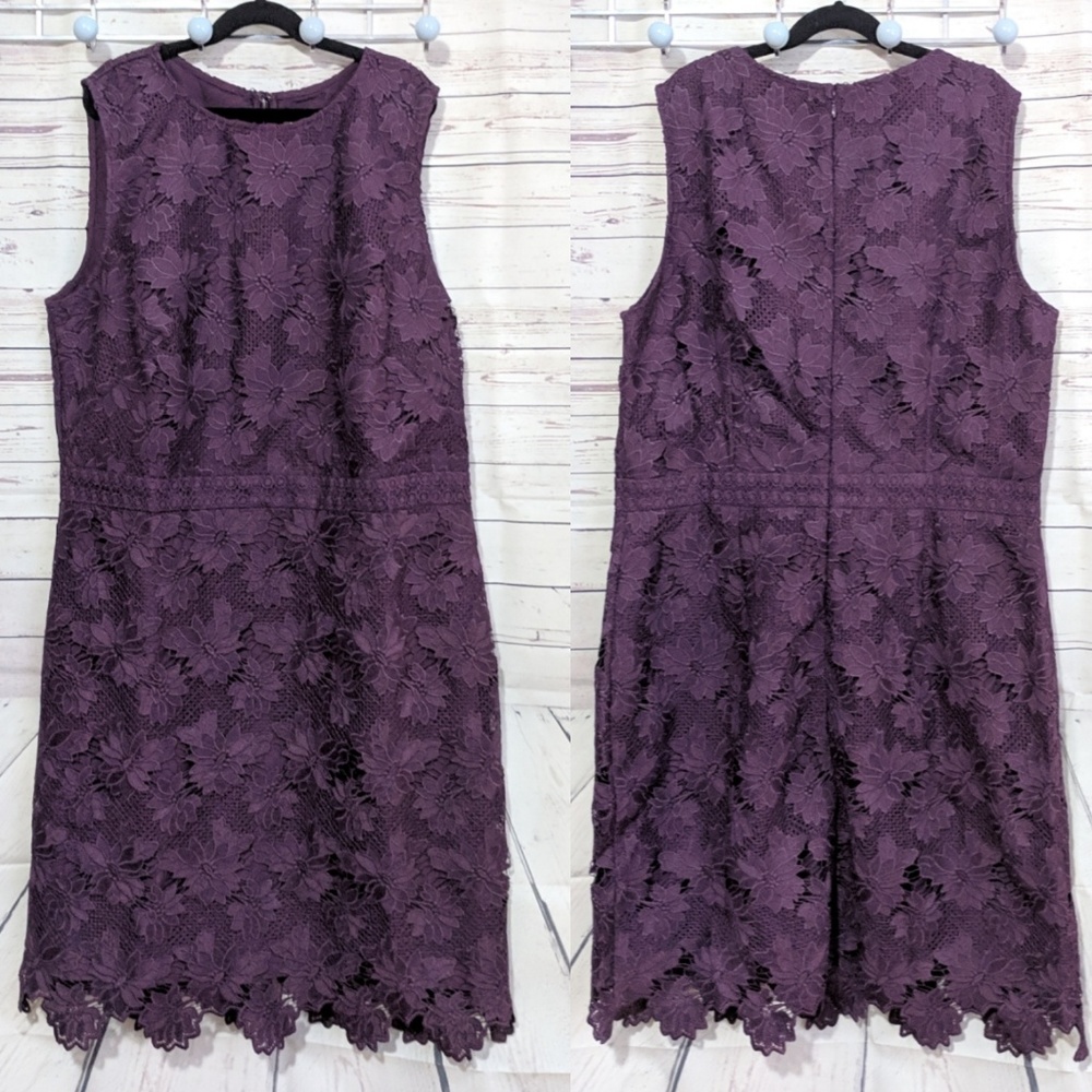 🎉HP🎉 Loft Floral Scalloped Lace Dress - Picture 6 of 7
